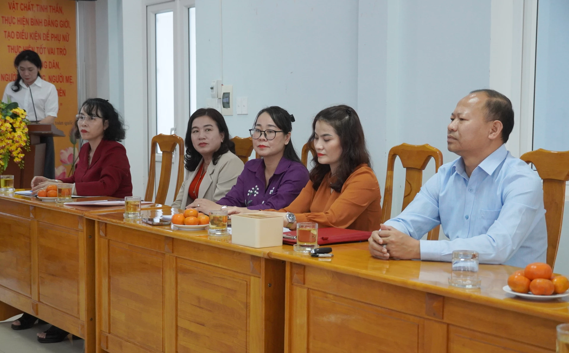 Các đại biểu tham dự hội nghị - Ảnh: X.P

