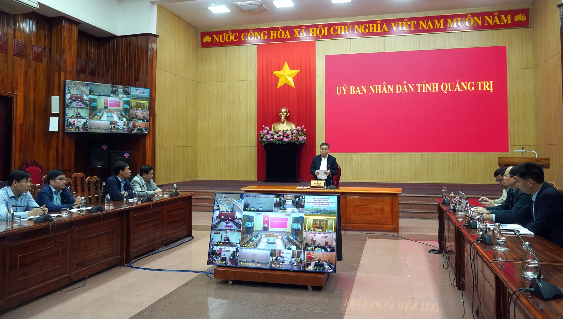 Quang cảnh phiên họp tại điểm cầu tỉnh Quảng Trị - Ảnh: N.M