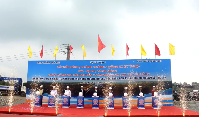 Khởi công Dự án Xây dựng mở rộng đường bộ cao tốc Bắc - Nam đoạn Cam Lộ - La Sơn