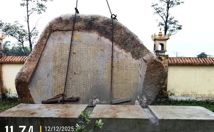 Huy động 300 triệu đồng khắc Chiếu Cần Vương lên bia đá