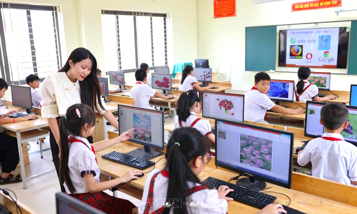 Học sinh Trường Tiểu học Đồng Tháp (Hà Nội) trong một buổi học. Ảnh minh họa: Thanh Tùng/TTXVN