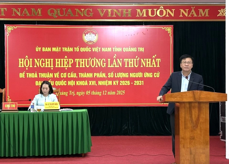 Đồng chí Đào Mạnh Hùng, Ủy viên Ban Thường vụ Tỉnh ủy, Phó Chủ tịch Thường trực Ủy ban MTTQ Việt Nam tỉnh phát biểu khai mạc hội nghị - Ảnh: H.L