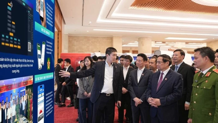 Tích hợp công nghệ chiến lược blockchain trên VNeID, ứng dụng rộng rãi trong khu vực dịch vụ công-tư