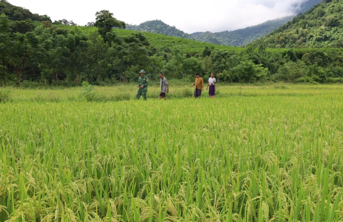 Thay đổi tư duy, khởi sắc cuộc sống bản làng