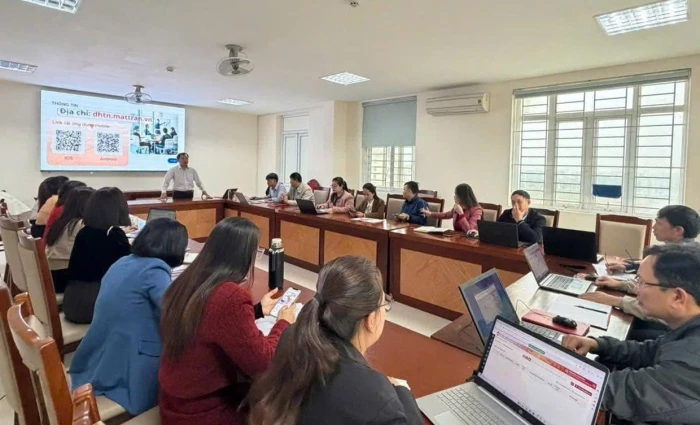 Xây dựng hình ảnh người cán bộ Mặt trận cơ sở thời kỳ mới