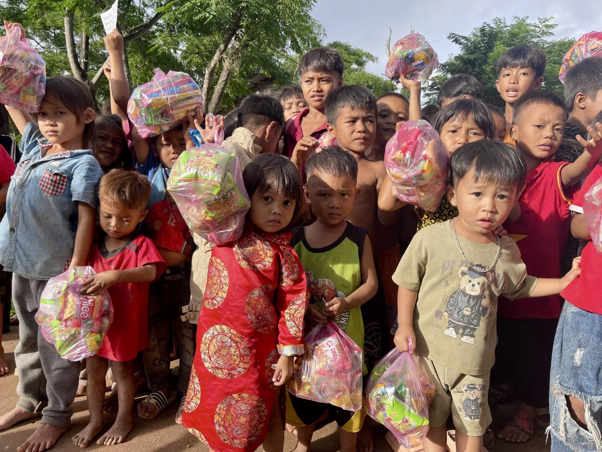 Tỉ lệ sinh con thứ 3 trở lên cao làm giảm chất lượng dân số, đời sống của người dân ở các xã miền núi, rẻo cao - Ảnh:T.A