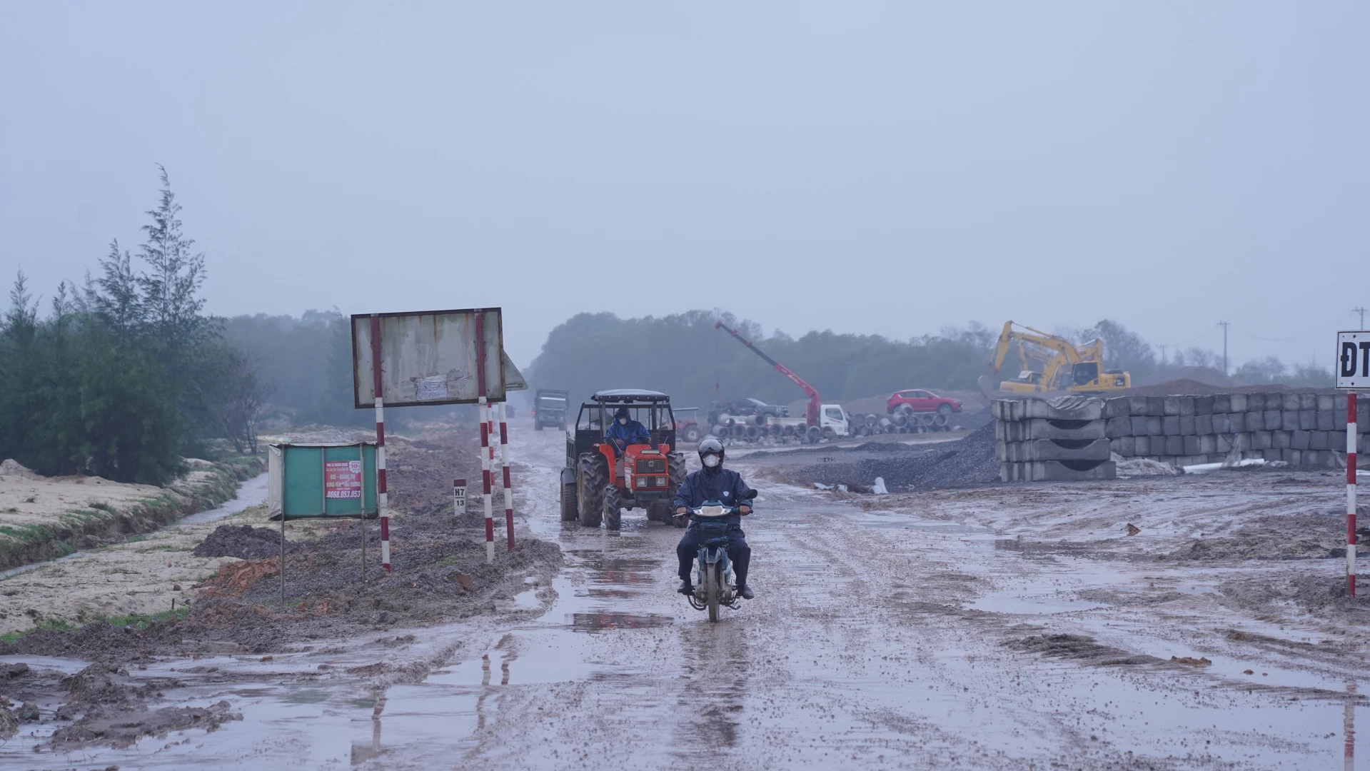 Quốc lộ 15D thuộc xã Mỹ Thuỷ được an toàn, thuận tiện - Ảnh: Lê Trường