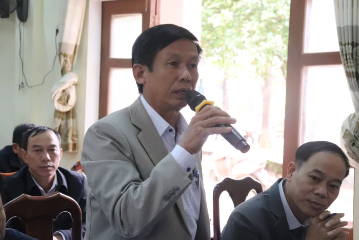 Đại biểu HĐND tỉnh tiếp xúc cử tri tại xã Cồn Tiên