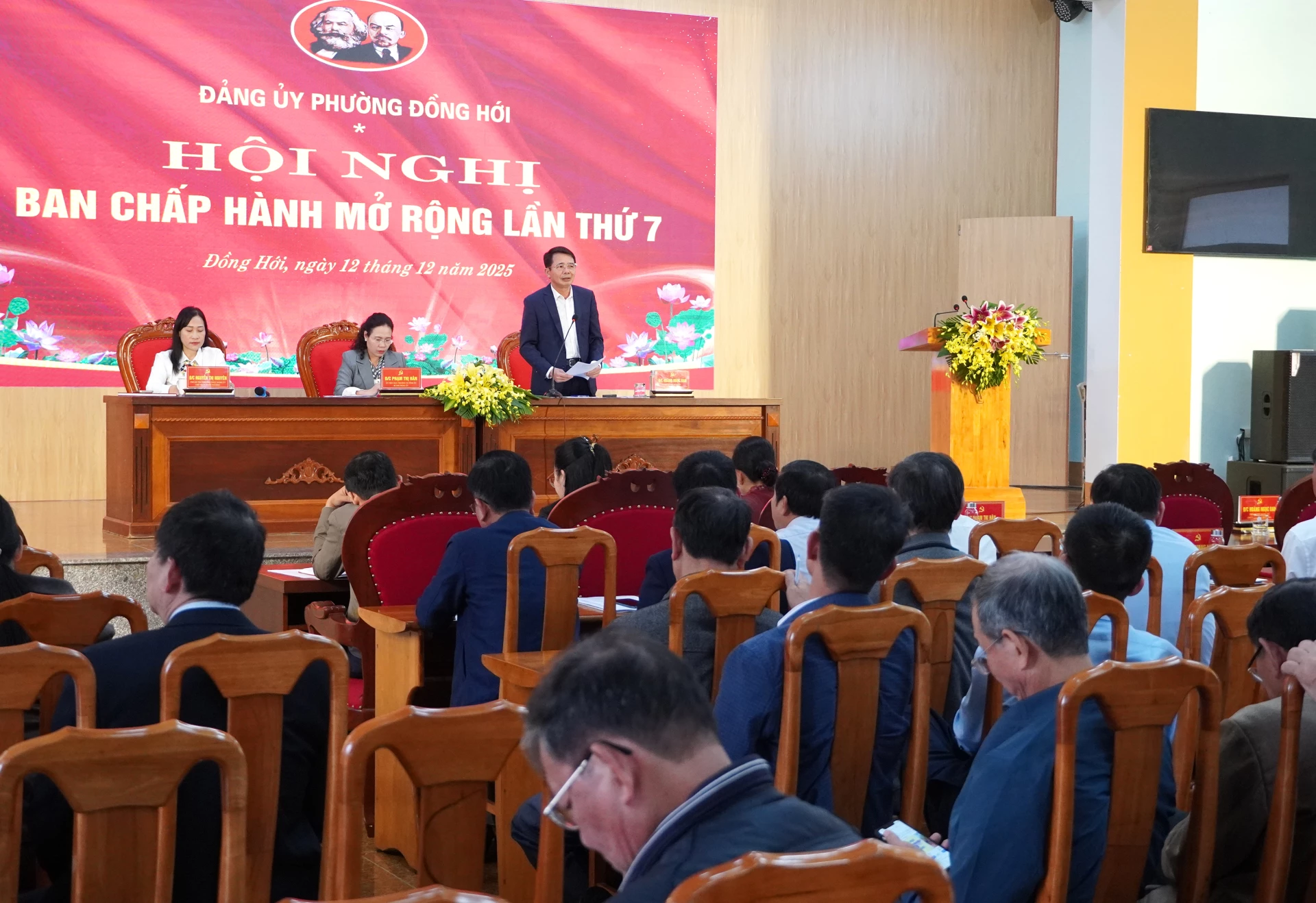 Quang cảnh hội nghị. Ảnh: H.Tr.