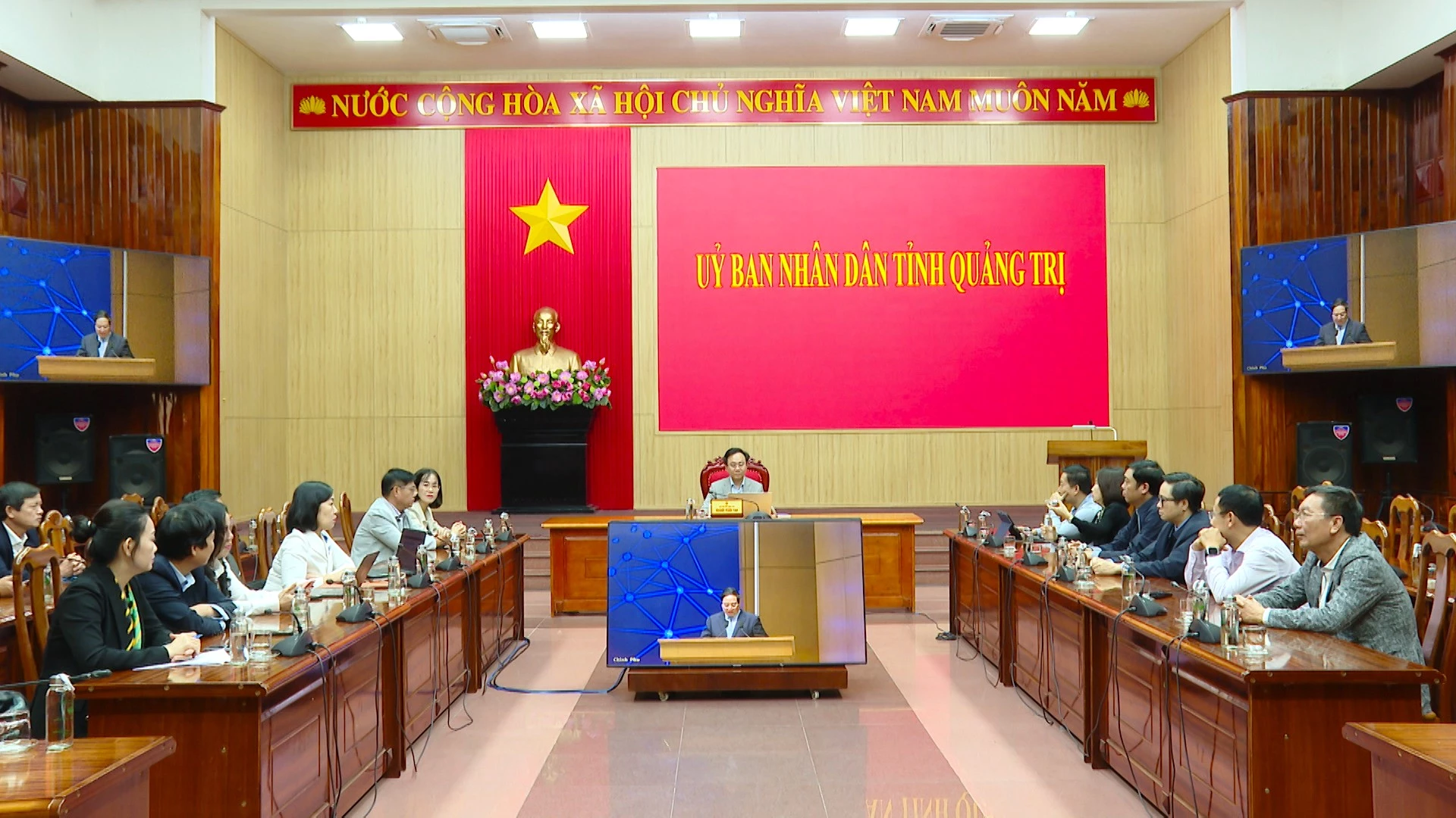 Quang cảnh Diễn đàn tại điểm cầu tỉnh Quảng Trị - Ảnh: T.L