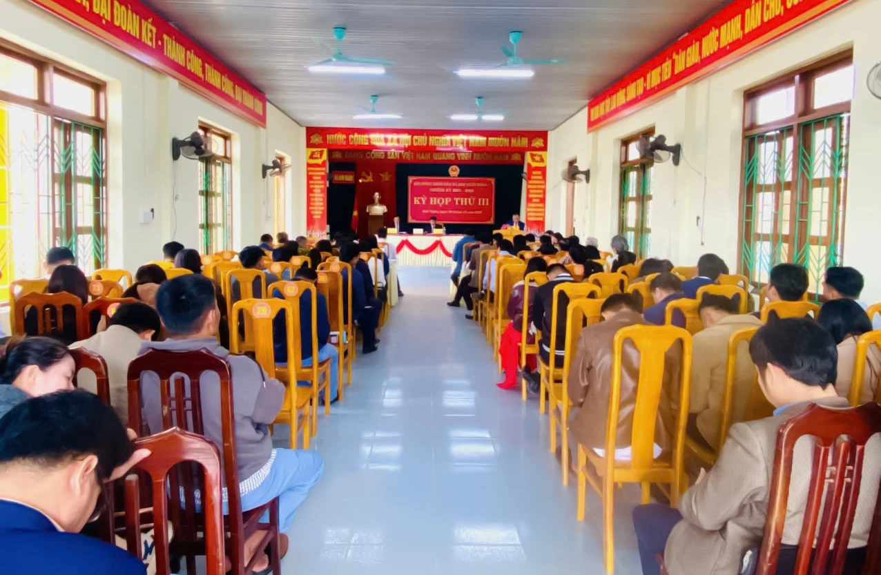 Quang cảnh kỳ họp - Ảnh: N.H