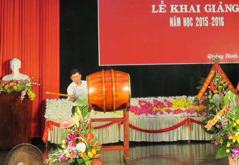 Trường trung cấp kỹ thuật Công-Nông nghiệp khai giảng năm học mới 2015 - 2016