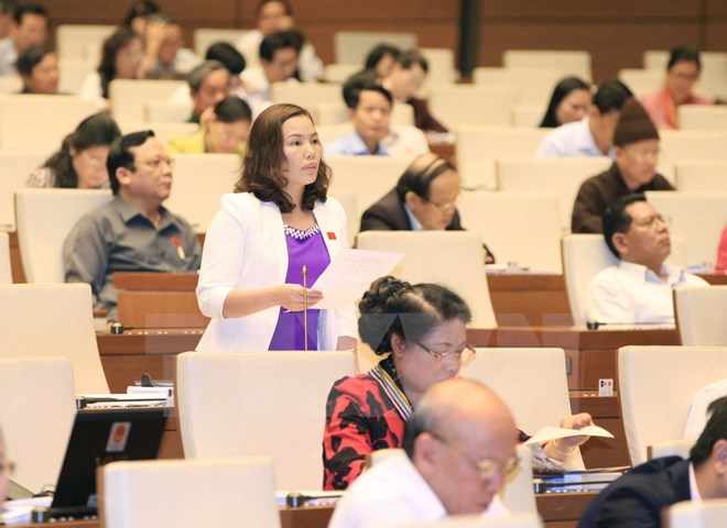 Đại biểu Quốc hội: Cần cân nhắc kỹ việc nâng độ tuổi trẻ em