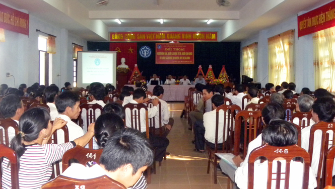 Huyện Lệ Thủy: 100% xã, thị trấn tham gia đối thoại về chính sách BHXH, BHYT