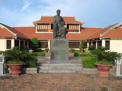 Nguyễn Du và kiệt tác Truyện Kiều