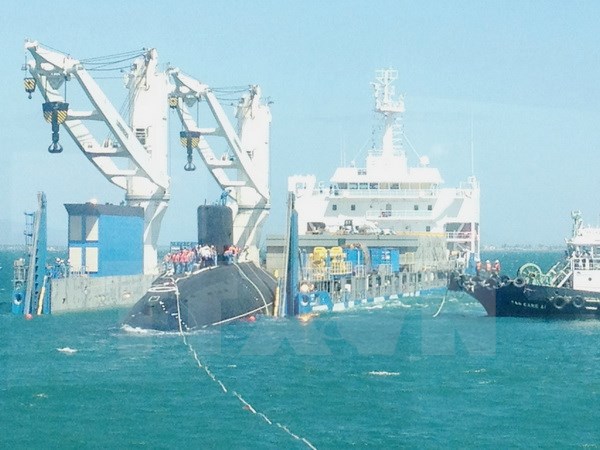 Tàu ngầm lớp Kilo thứ 5 đã vào vịnh Cam Ranh an toàn