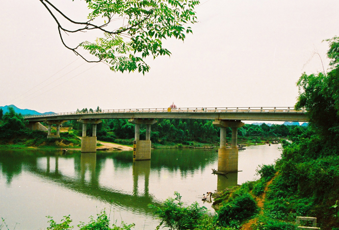 Khát vọng Sông Gianh