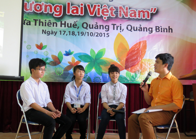 Hoa xương rồng trên cát...