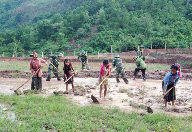 Đẩy mạnh phong trào thi đua quyết thắng