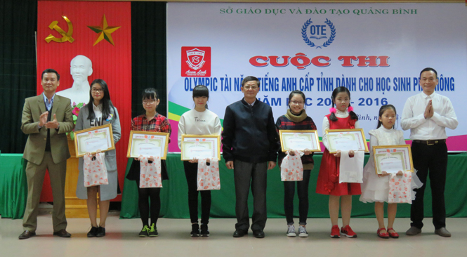 Cuộc thi Olympic tài năng tiếng Anh cấp tỉnh: Nhiều thí sinh đến từ các trường miền núi giành giải cao