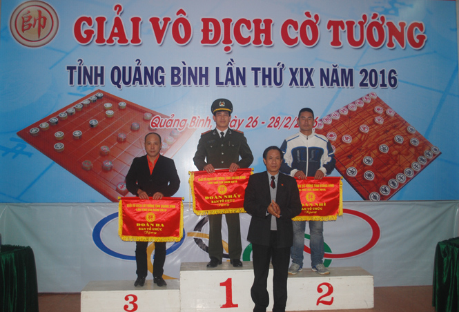 Giải vô địch cờ tướng toàn tỉnh năm 2016: Công an tỉnh giành giải nhất toàn đoàn