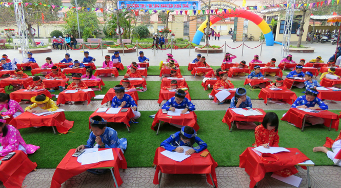 Náo nức "Ngày hội học sinh tiểu học"