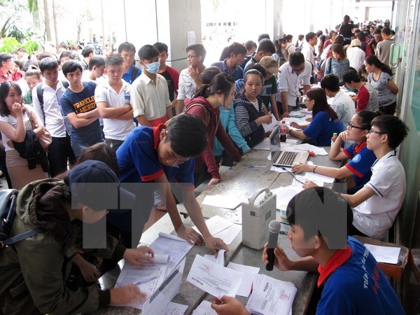 Thứ trưởng Bùi Văn Ga: Tuyển sinh theo nhóm tạo thuận lợi cho thí sinh