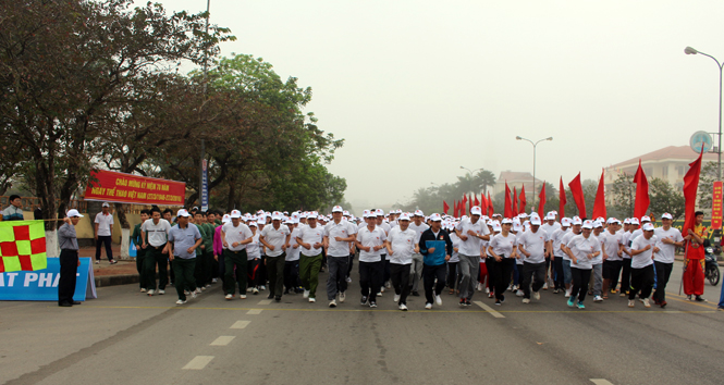 Ngày chạy Olympic vì sức khỏe toàn dân năm 2016