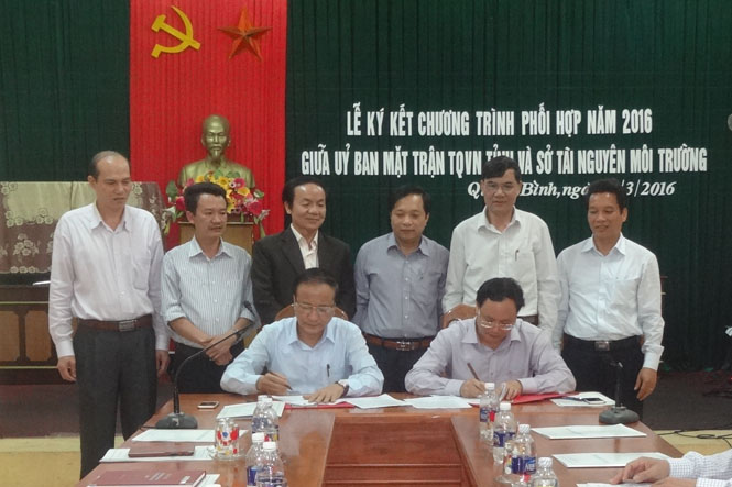 Ủy ban MTTQVN tỉnh và Sở Tài nguyên-Môi trường: Ký kết chương trình phối hợp năm 2016