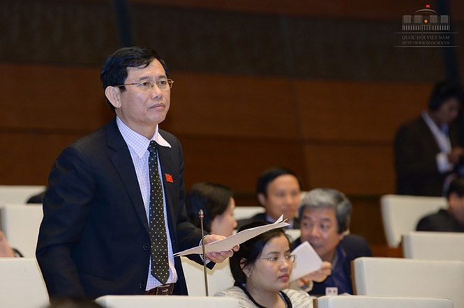 Tích cực đóng góp vào sự thành công của kỳ họp