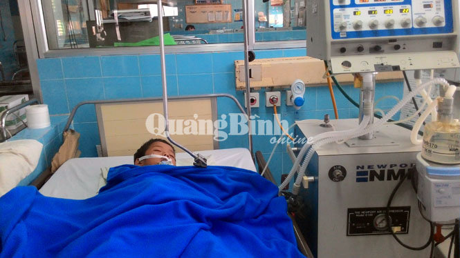 Cháu bé đuối nước cấp cứu tại bệnh viện đã tử vong
