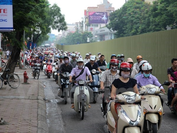 Chính phủ đồng ý bỏ phí sử dụng đường bộ với môtô từ 5-6