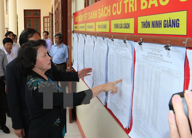 Giám sát, kiểm tra công tác chuẩn bị bầu cử tại một số địa phương