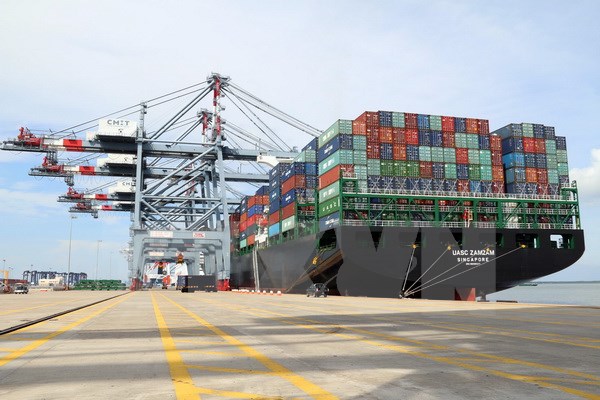 "Dọn đường" để đưa ngành dịch vụ logistics cất cánh