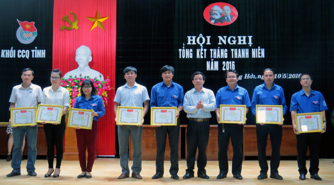 Đoàn Khối các cơ quan tỉnh: Nhiều hoạt động sôi nổi và thiết thực trong Tháng thanh niên 2016