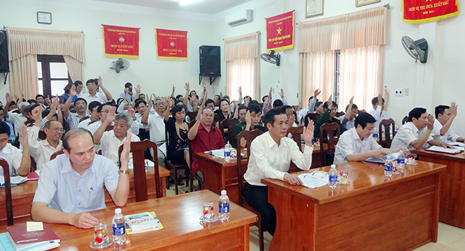 Để cuộc bầu cử được tiến hành dân chủ và đúng pháp luật