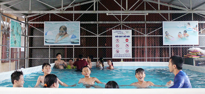 Dạy bơi trong trường học: Cần sự chung tay của toàn xã hội