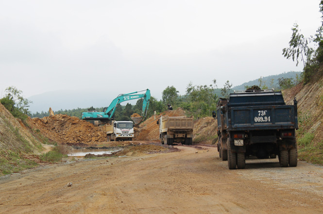 Sẽ xử lý trách nhiệm của chủ đầu tư trong công tác quản lý XDCB không đảm bảo đúng tiến độ  theo Quy định số 01-QĐ/TU của Ban Thường vụ Tỉnh uỷ