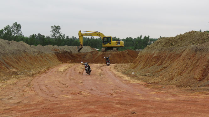 Xử lý nghiêm các trường hợp lợi dụng cải tạo mặt bằng để khai thác trái phép đất san lấp