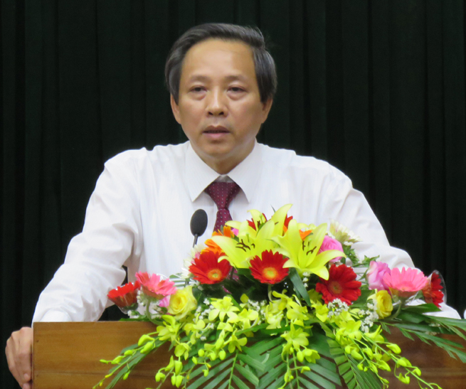 "Một nhiệm kỳ mới hứa hẹn chất lượng, hiệu quả và trách nhiệm cao trước nhân dân" (*)