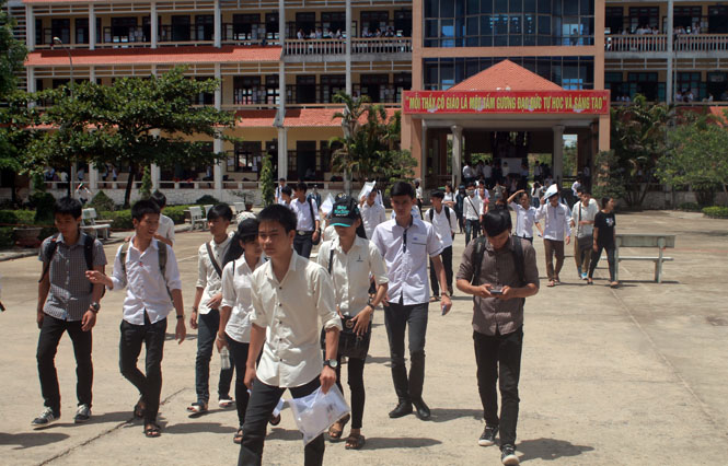 Ngày thi thứ nhất: Toàn tỉnh có 104 thí sinh bỏ thi