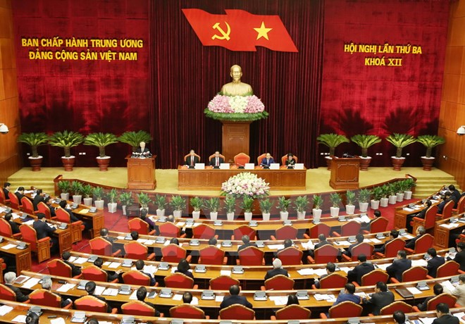 Thông báo Hội nghị lần thứ ba Ban Chấp hành Trung ương Đảng