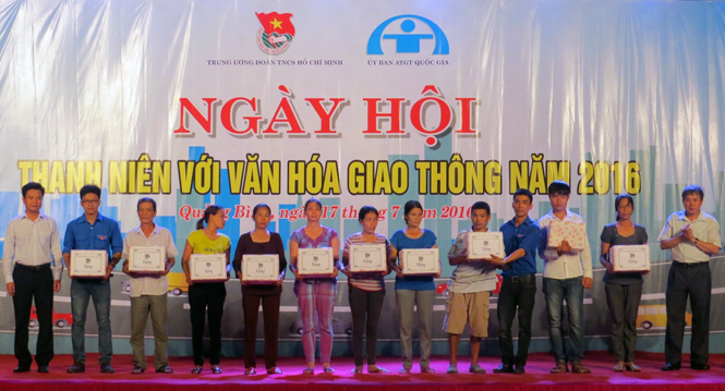 Ngày hội Thanh niên với văn hóa giao thông năm 2016