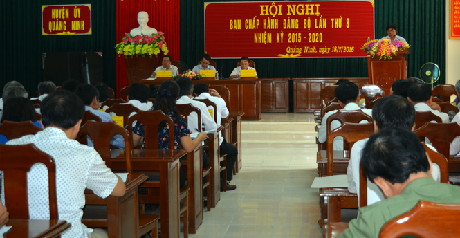 Huyện ủy Quảng Ninh: Thông qua nghị quyết về xây dựng nông thôn mới và phát triển giáo dục-đào tạo, giai đoạn 2016-2020