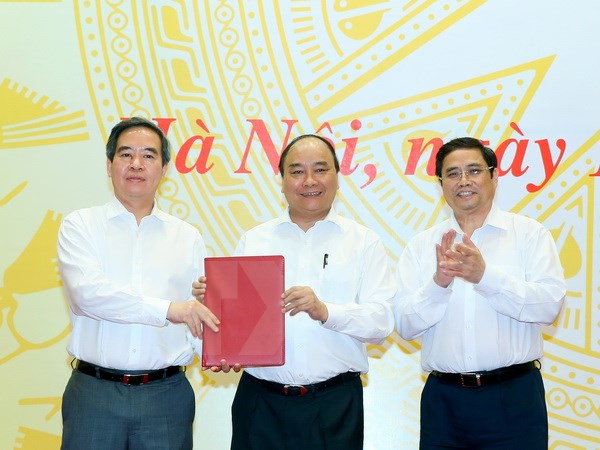 Trưởng Ban Kinh tế Nguyễn Văn Bình làm Trưởng Ban Chỉ đạo Tây Bắc