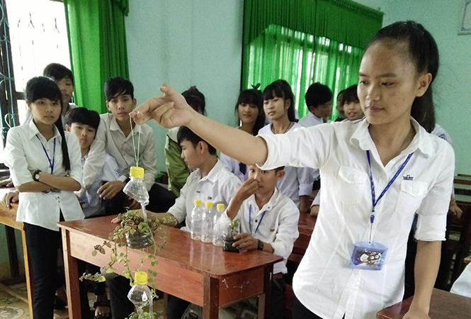 Gặp gỡ hai học sinh đạt giải nhất quốc gia: Cuộc thi "Vận dụng kiến thức liên môn..."