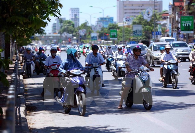 Bắc Bộ và Trung Bộ tiếp tục trải qua một tuần nắng nóng ít mưa