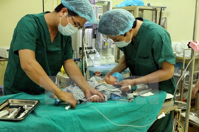 Sàng lọc phát hiện bất thường ở bộ phận sinh dục của trẻ em