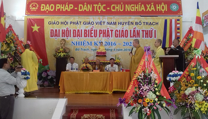Nâng cao hiệu quả công tác tôn giáo trong tình hình mới