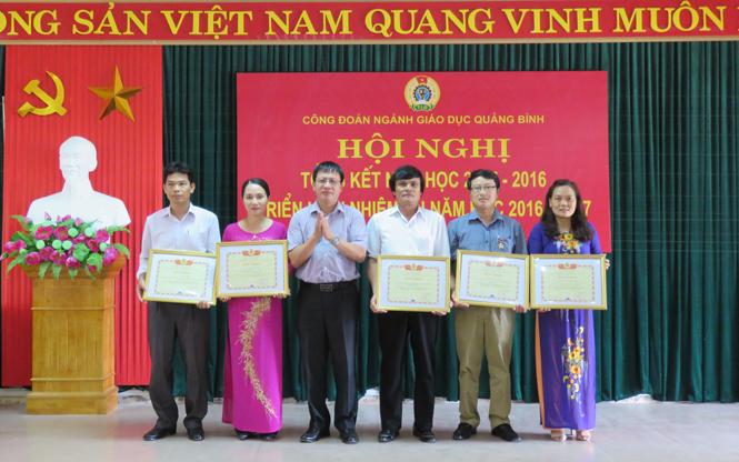 Công đoàn ngành Giáo dục Quảng Bình triển khai nhiệm vụ năm học 2016-2017